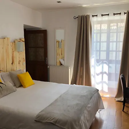 La Maison D'anne-do Chambres D'hotes 2*