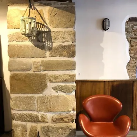 La Maison D'anne-do Chambres D'hotes ベッド・アンド・ブレックファスト 2*